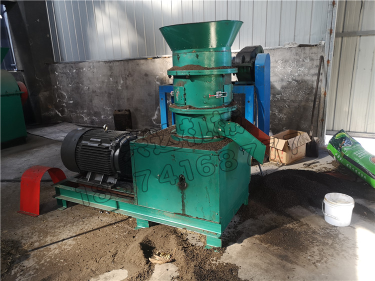蚯蚓糞平模擠壓造粒機(jī)
