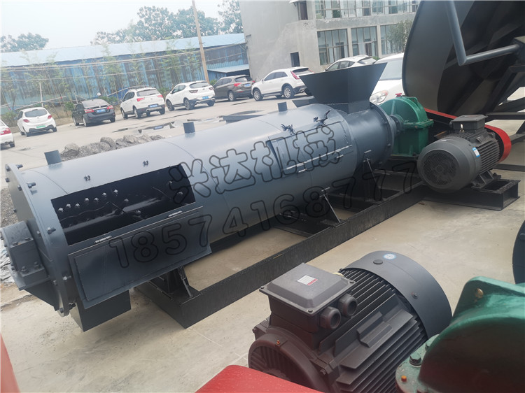 農(nóng)作物莖葉攪齒造粒機(jī)