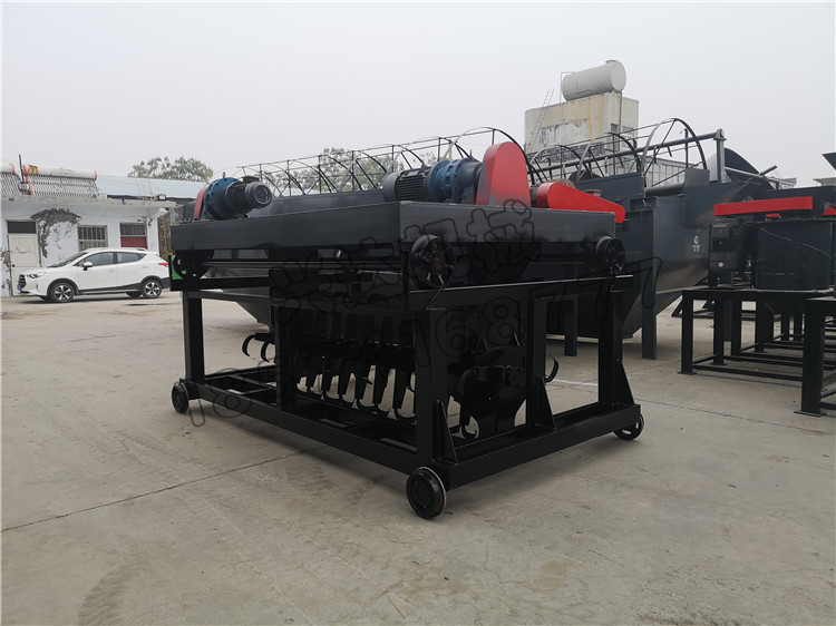 雞糞污泥槽式翻拋機(jī)