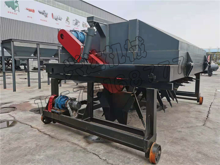 醬油渣液壓槽式翻拋機(jī)