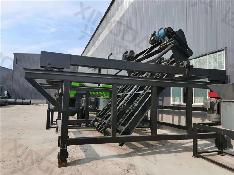 加工豬糞有機(jī)肥鏈板翻拋機(jī)