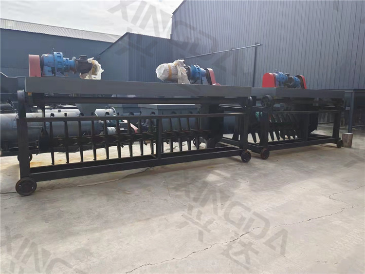 加工牛糞有機(jī)肥槽式翻拋機(jī)