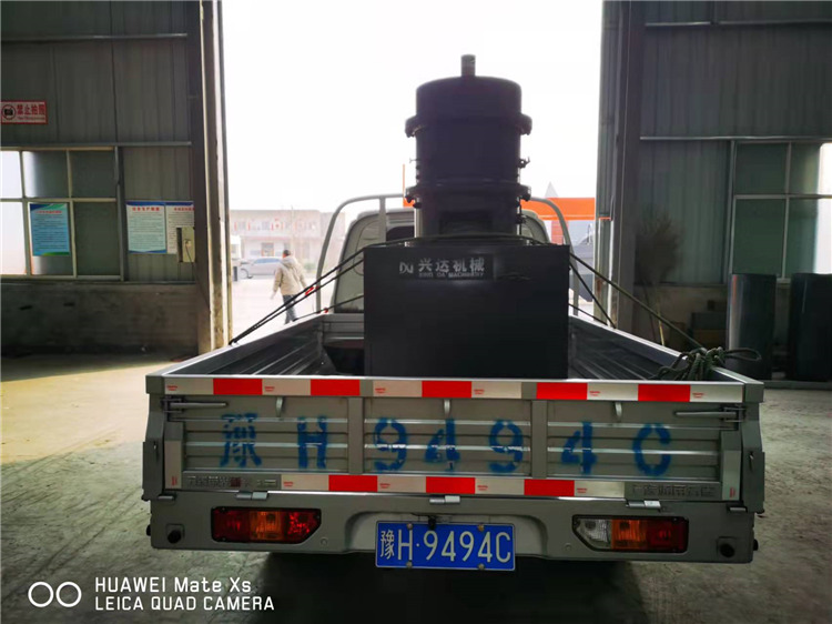 客戶定制多功能擠壓顆粒造粒機(jī)發(fā)貨