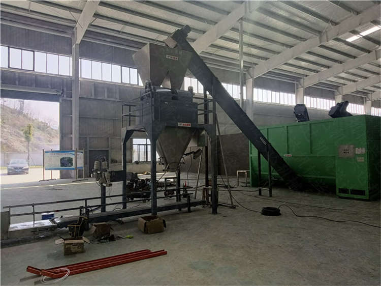 Ԅ(dng)QطۄbC(j)(f)wBm(x)C(j)ζpS๦ܶbC(j)