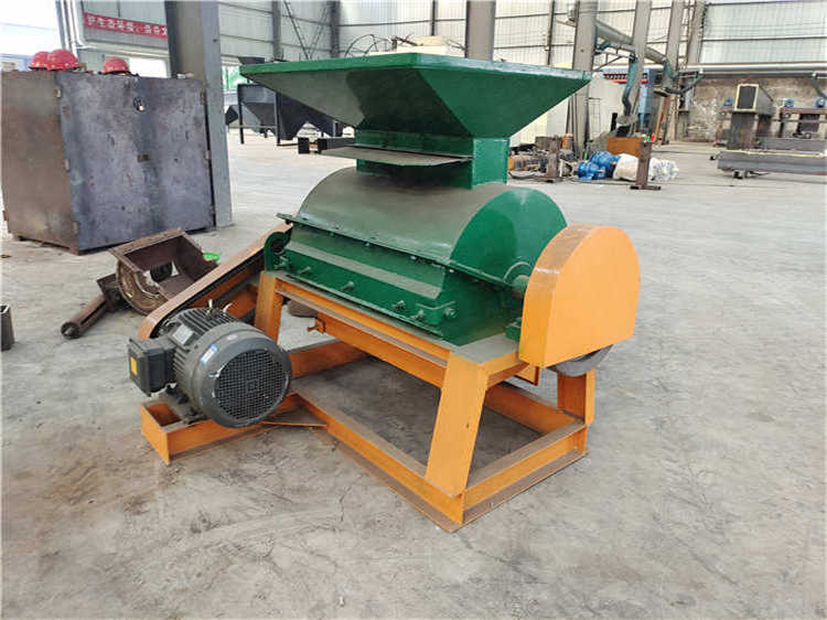 有機(jī)肥尿素粉碎機(jī) 復(fù)合肥生產(chǎn)設(shè)備 有機(jī)肥復(fù)合肥結(jié)塊破碎設(shè)備