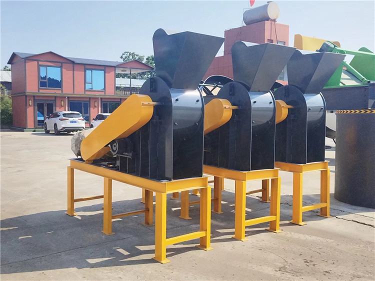 酒糟中藥渣粉碎設(shè)備 有機肥破碎設(shè)備 雞糞雙級粉碎機