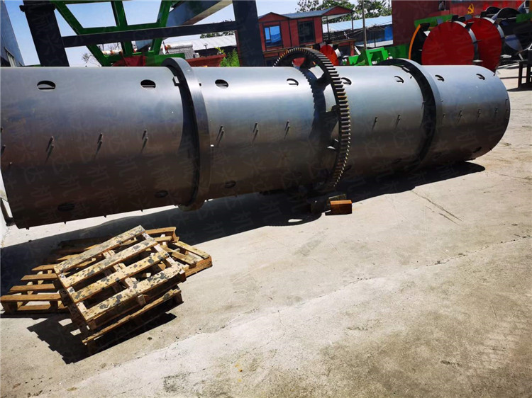 腐殖酸轉(zhuǎn)鼓造粒機(jī) 牛糞攪齒組合式制粒設(shè)備 豬糞有機(jī)肥生產(chǎn)線