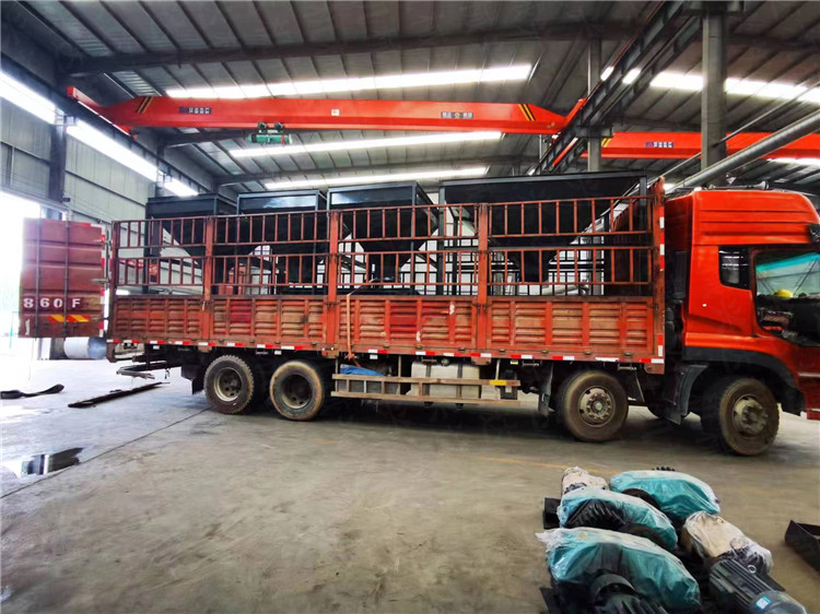 多倉(cāng)定量動(dòng)態(tài)配料機(jī) 有機(jī)肥五倉(cāng)自動(dòng)配料倉(cāng) 畜禽糞便糠醛渣混料輸送機(jī)