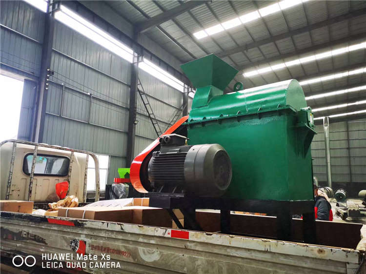 有機(jī)肥臥式粉碎機(jī) 肥料生產(chǎn)加工設(shè)備 鴨糞打碎處理物料機(jī) 出料細(xì) 型號(hào)齊全