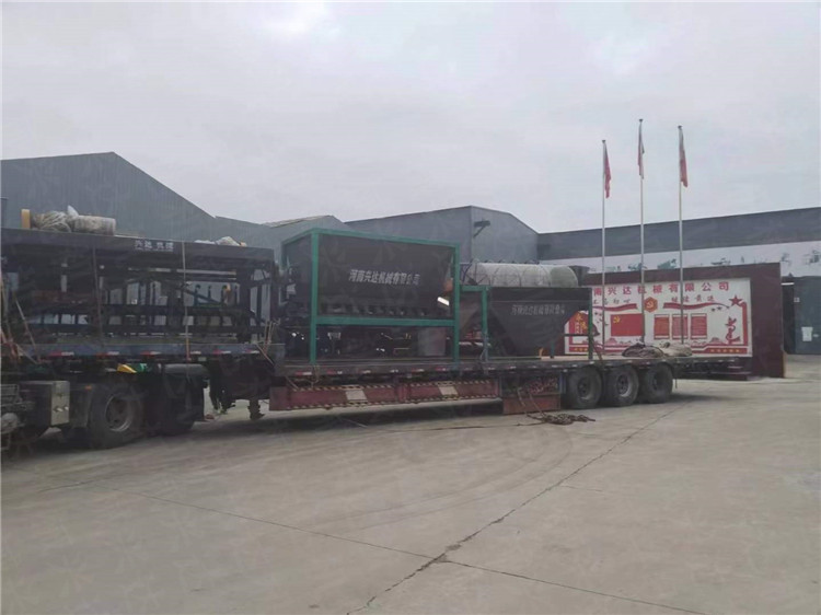 吉林客戶年產(chǎn)5000噸粉劑有機肥生產(chǎn)線發(fā)貨現(xiàn)場