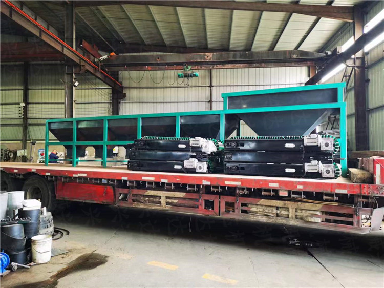 粉煤灰有機(jī)肥配料 動態(tài)自動配料系統(tǒng) 生物有機(jī)肥三倉四倉五倉配料機(jī)供應(yīng)廠家